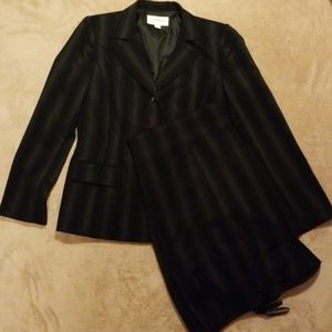 Liz Claiborne Executive Suit
